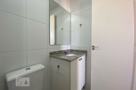 Apartamento para alugar com 64m², 3 quartos e 1 vaga Apartamento para alugar com 64m², 3 quartos e 1 vagaBanheiro da Suíte 1