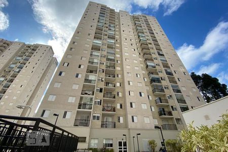 Apartamento para alugar com 64m², 3 quartos e 1 vaga Apartamento para alugar com 64m², 3 quartos e 1 vagaFachada