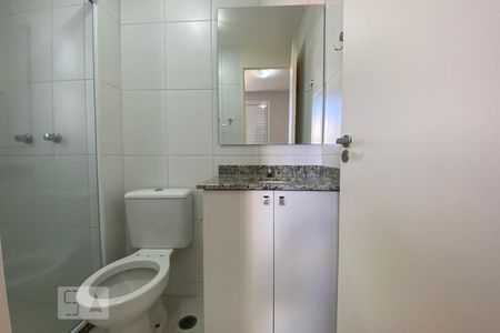 Apartamento para alugar com 64m², 3 quartos e 1 vaga Apartamento para alugar com 64m², 3 quartos e 1 vagaBanheiro da Suíte