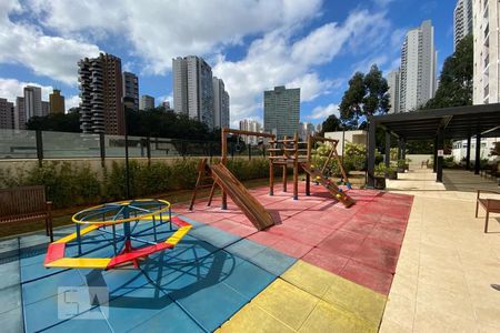 Apartamento para alugar com 64m², 3 quartos e 1 vaga Apartamento para alugar com 64m², 3 quartos e 1 vagaÁrea Comum - Playground