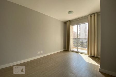 Apartamento para alugar com 64m², 3 quartos e 1 vaga Apartamento para alugar com 64m², 3 quartos e 1 vagaSala