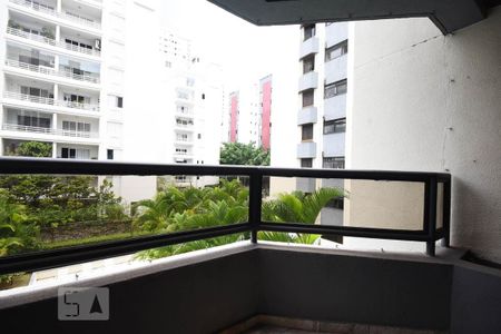 Varanda de apartamento para alugar com 2 quartos, 70m² em Real Parque, São Paulo