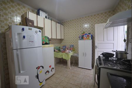 Cozinha de casa para alugar com 2 quartos, 120m² em Vila Gumercindo, São Paulo