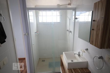 Banheiro da Suíte 1 de apartamento para alugar com 3 quartos, 220m² em Ingá, Niterói