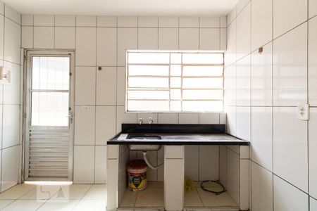 Casa para alugar com 130m², 2 quartos e sem vaga Casa para alugar com 130m², 2 quartos e sem vagaCozinha