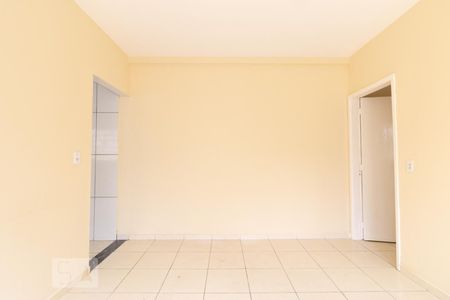 Sala de casa para alugar com 2 quartos, 130m² em Parque Novo Mundo, São Paulo