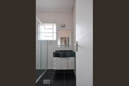 Banheiro de apartamento para alugar com 2 quartos, 71m² em Jardim Paulistano, Campinas