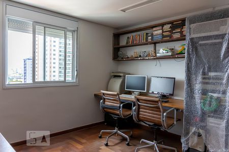 Apartamento à venda com 280m², 4 quartos e 2 vagasQuarto 1