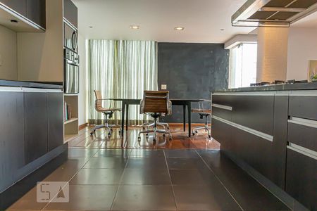 Apartamento à venda com 280m², 4 quartos e 2 vagasCozinha