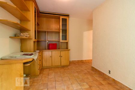 Casa à venda com 160m², 5 quartos e 4 vagasEdícula - sala