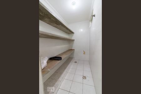 Casa à venda com 160m², 5 quartos e 4 vagasDespensa