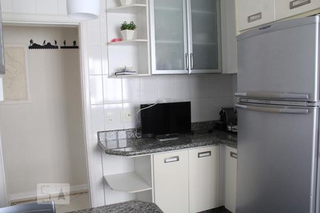 Cozinha de apartamento à venda com 2 quartos, 97m² em Vila Japi Ii, Jundiaí