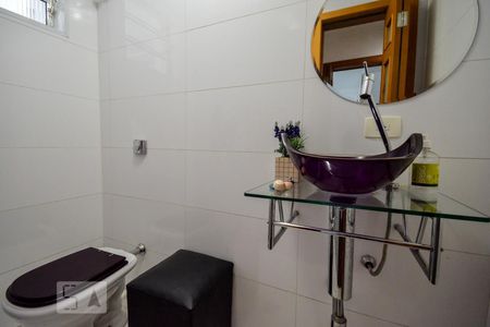 Lavabo de apartamento à venda com 3 quartos, 142m² em Pinheiros, São Paulo