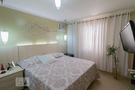 Casa à venda com 360m², 3 quartos e 5 vagasSuíte 2