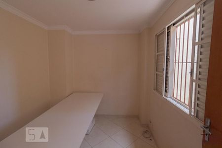 Casa à venda com 360m², 3 quartos e 5 vagasQuarto de Serviço