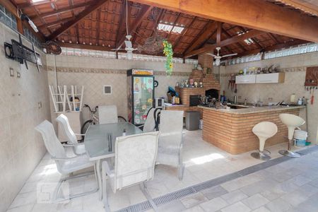 Casa à venda com 360m², 3 quartos e 5 vagasChurrasqueira