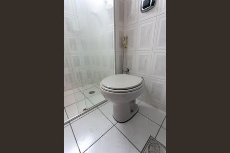 Apartamento para alugar com 85m², 3 quartos e 2 vagas Apartamento para alugar com 85m², 3 quartos e 2 vagasBanheiro