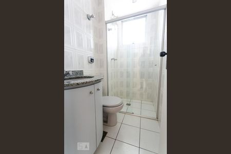 Apartamento para alugar com 85m², 3 quartos e 2 vagas Apartamento para alugar com 85m², 3 quartos e 2 vagasBanheiro
