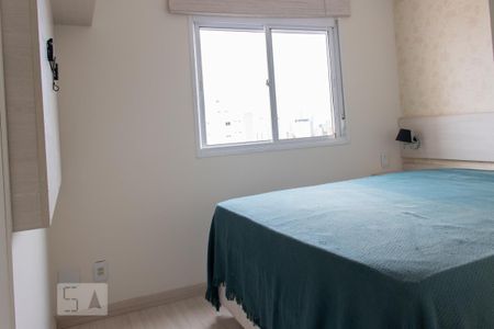 Suite de apartamento à venda com 2 quartos, 81m² em Vila Gumercindo, São Paulo