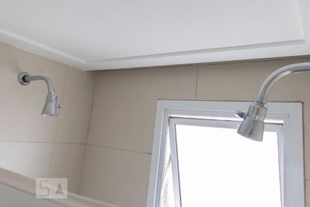 Apartamento à venda com 81m², 2 quartos e 2 vagas Apartamento à venda com 81m², 2 quartos e 2 vagasBanheiro da Suite