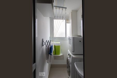 Apartamento à venda com 81m², 2 quartos e 2 vagas Apartamento à venda com 81m², 2 quartos e 2 vagasÁrea de Serviço