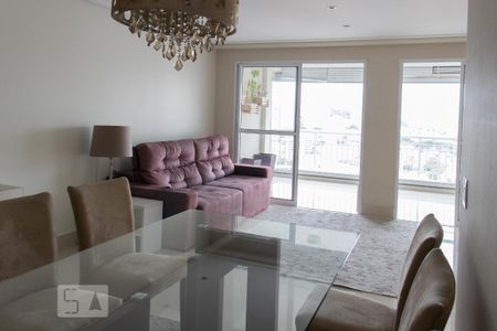 Sala de apartamento à venda com 2 quartos, 81m² em Vila Gumercindo, São Paulo