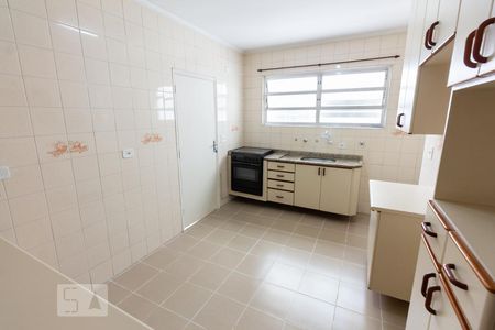 Cozinha de apartamento para alugar com 2 quartos, 138m² em Perdizes, São Paulo