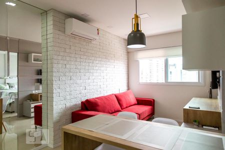 Kitnet/Studio para alugar com 1 quarto, 33m² em Centro, Curitiba