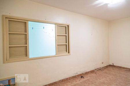 Casa à venda com 500m², 4 quartos e 3 vagas Casa à venda com 500m², 4 quartos e 3 vagasCasa 2 - Quarto