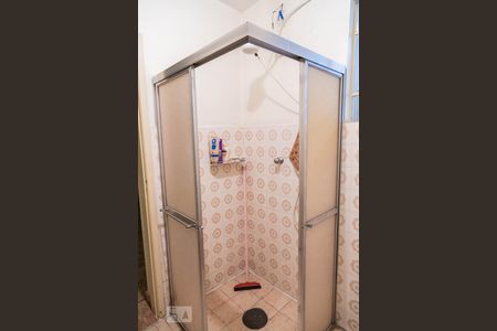 Casa à venda com 500m², 4 quartos e 3 vagas Casa à venda com 500m², 4 quartos e 3 vagasCasa 2 - Banheiro Suíte