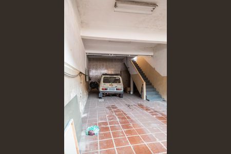 Casa à venda com 500m², 4 quartos e 3 vagas Casa à venda com 500m², 4 quartos e 3 vagasCasa 2 - Garagem