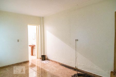 Casa à venda com 500m², 4 quartos e 3 vagas Casa à venda com 500m², 4 quartos e 3 vagasCasa 2 - Suíte