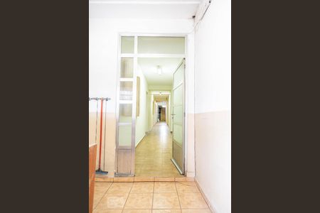 Casa à venda com 500m², 4 quartos e 3 vagas Casa à venda com 500m², 4 quartos e 3 vagasCasa 2 - Corredor Lateral