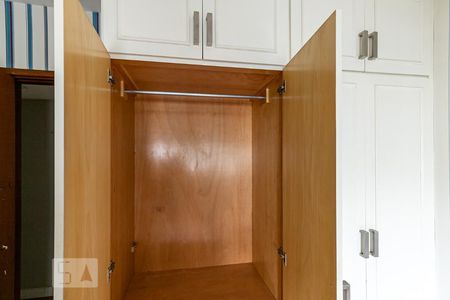 Apartamento à venda com 164m², 3 quartos e 3 vagasSuíte 2