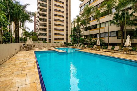 Apartamento à venda com 164m², 3 quartos e 3 vagasPiscina