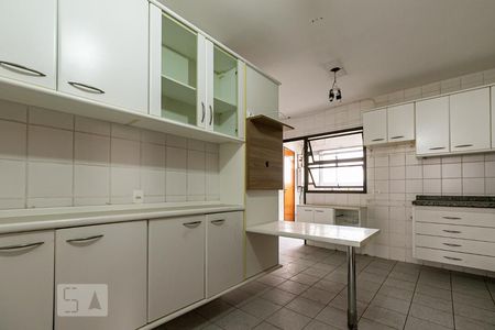 Apartamento à venda com 164m², 3 quartos e 3 vagasCozinha