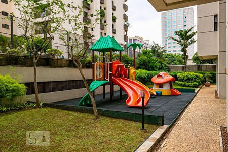 Apartamento à venda com 164m², 3 quartos e 3 vagasÁrea Comum - Playground