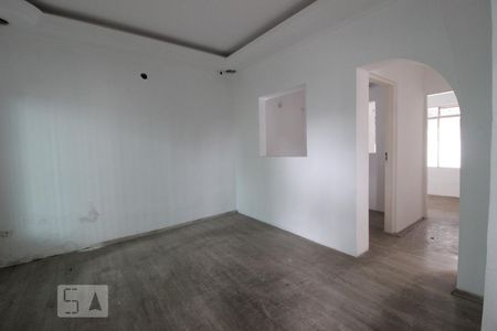 Casa à venda com 220m², 3 quartos e 8 vagasSala 1