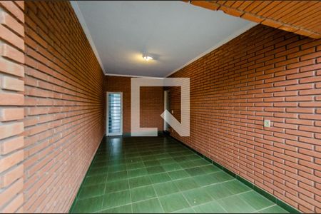 Casa para alugar com 20m², 1 quarto e 1 vaga Casa para alugar com 20m², 1 quarto e 1 vagaGaragem