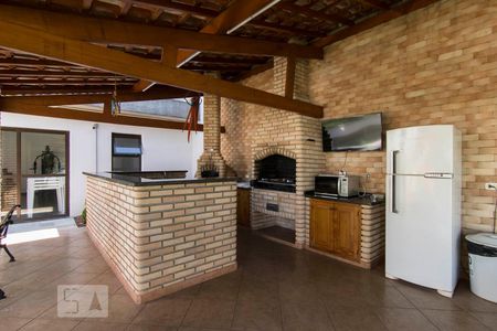 Apartamento à venda com 225m², 4 quartos e 3 vagasChurrasqueira