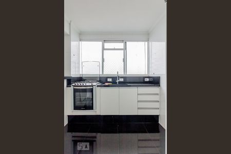 Apartamento para alugar com 57m², 2 quartos e 1 vagaCozinha