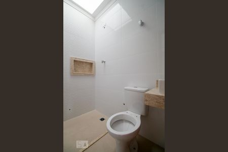 Casa para alugar com 117m², 2 quartos e 2 vagasBanheiro