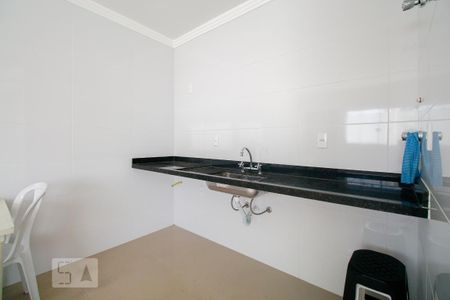 Cozinha de casa para alugar com 2 quartos, 117m² em Vila Lúcia, São Paulo