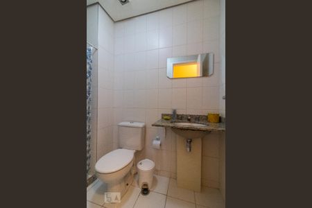 Banheiro de apartamento para alugar com 2 quartos, 52m² em Campestre, Santo André