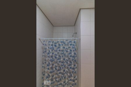 Banheiro de apartamento para alugar com 2 quartos, 52m² em Campestre, Santo André