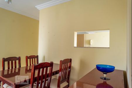 Sala de apartamento à venda com 2 quartos, 60m² em Vila Ivone, São Paulo