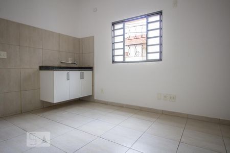 Cozinha de casa para alugar com 1 quarto, 50m² em Paraíso, São Paulo