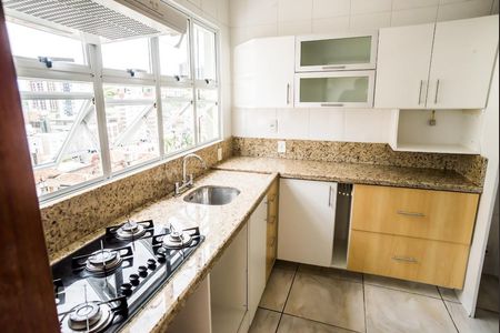 Apartamento à venda com 120m², 3 quartos e 2 vagasCozinha