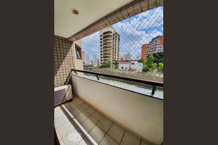 Apartamento à venda com 276m², 4 quartos e 4 vagasVaranda escritório 