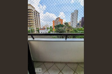 Apartamento à venda com 276m², 4 quartos e 4 vagasVaranda suíte 1
